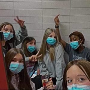 Meet your Posher, Lea